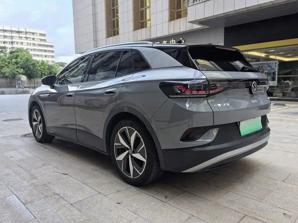 Volkswagen ID.4 Crozz — миниатюра 3