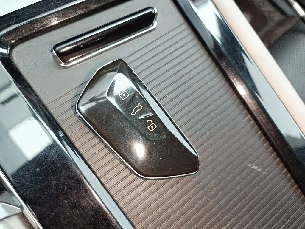 Volkswagen Teramont — миниатюра 12