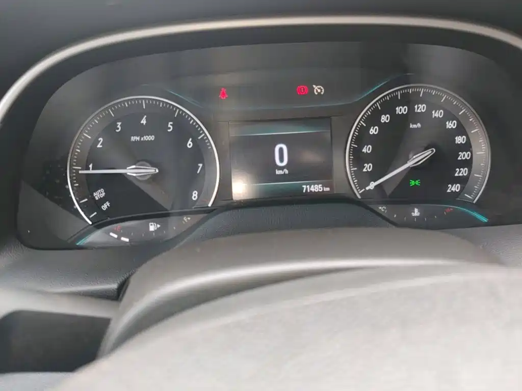 Buick Excelle — миниатюра 12