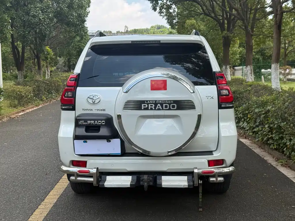 Toyota Prado — миниатюра 4