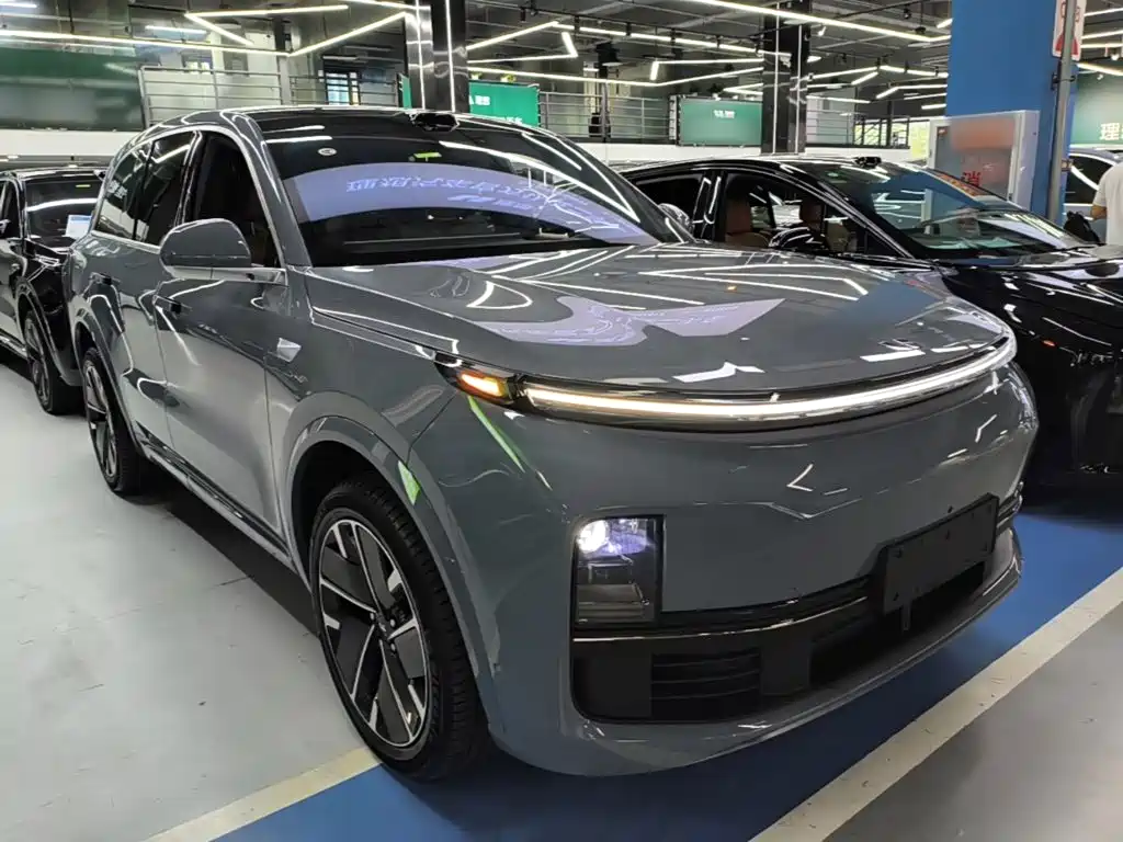 Li Auto Li L8 — миниатюра 4