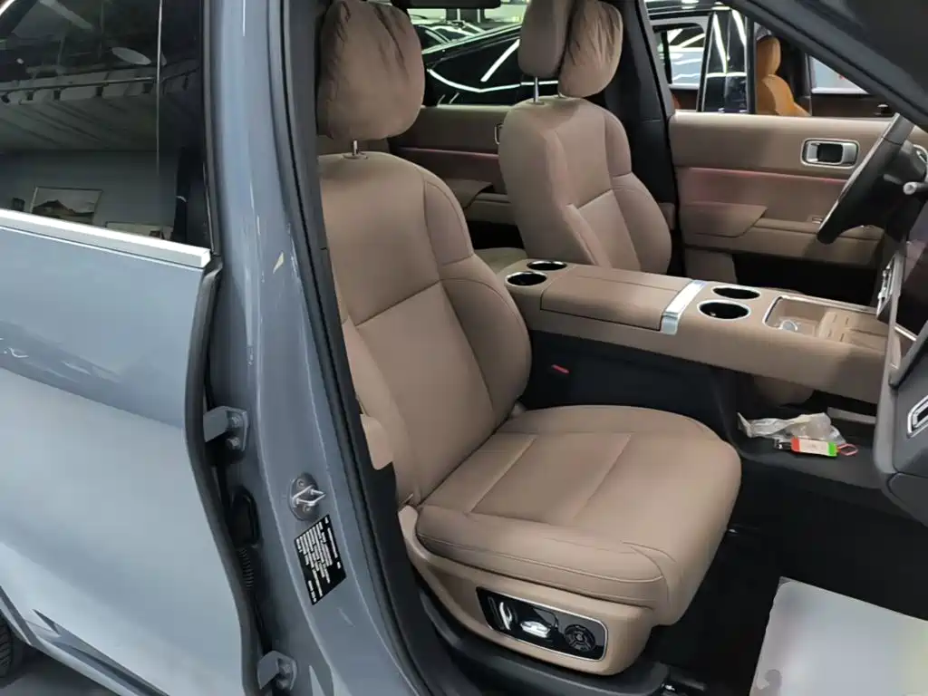 Li Auto Li L8 — миниатюра 25