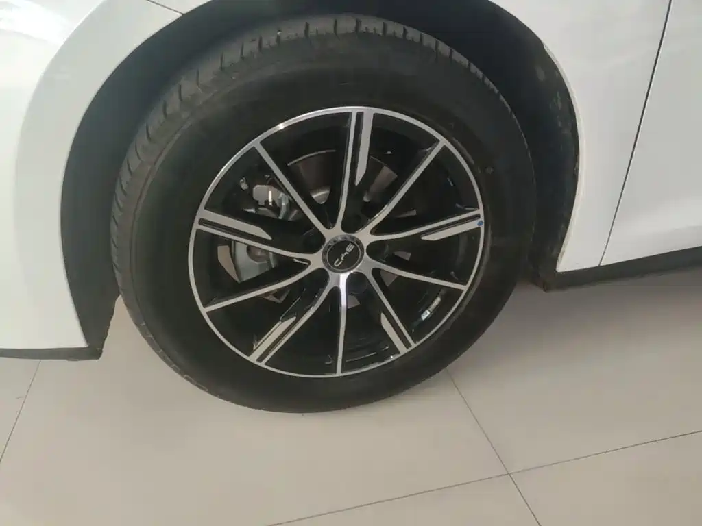 BYD Seal 06 DM-i Touring — миниатюра 23