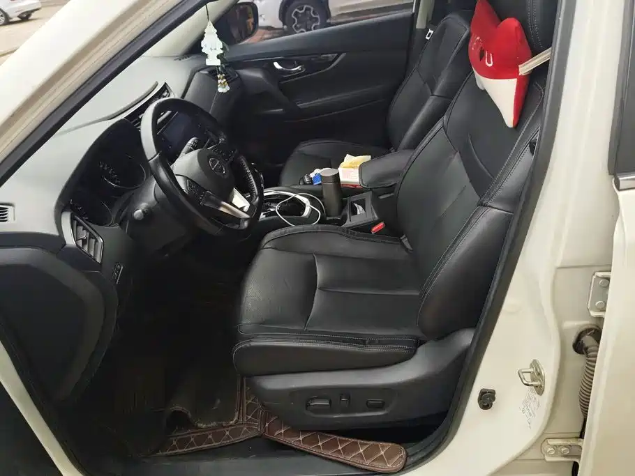 Nissan X-Trail — миниатюра 9