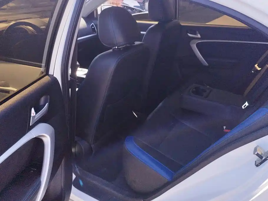 Geely New Energy — миниатюра 11