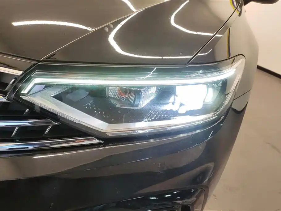 Volkswagen Magotan 2023 200 330TSI DSG Luxury