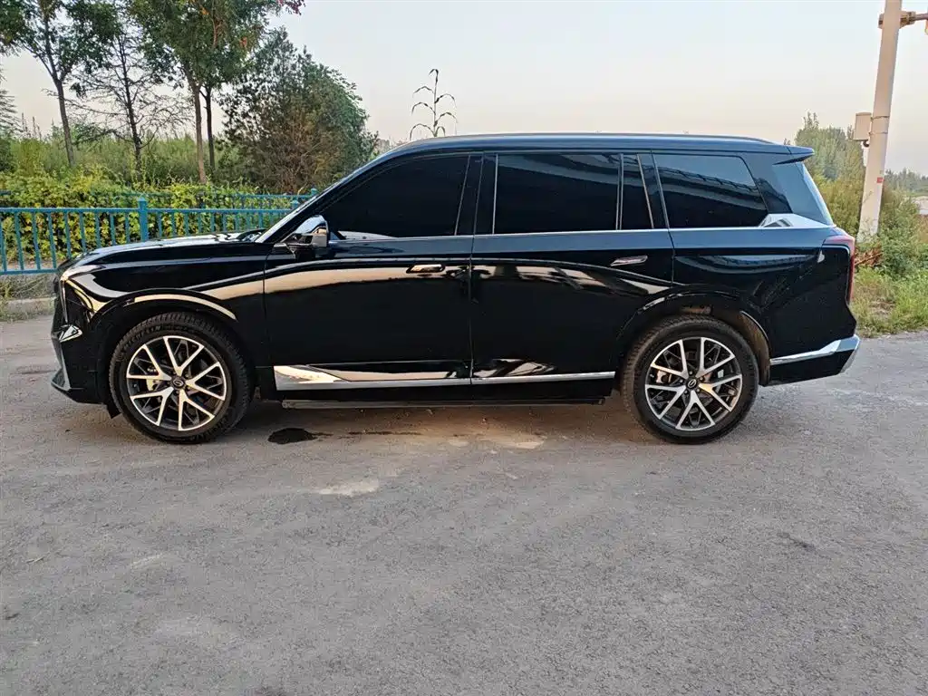 GAC TRUMPCHI GS8