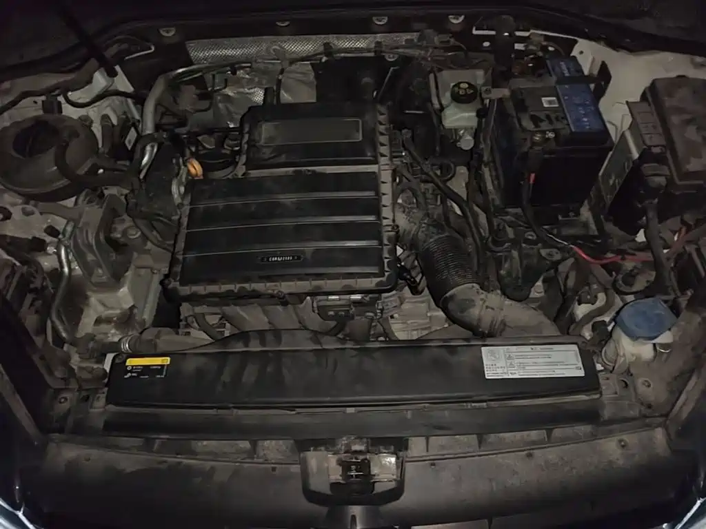 Volkswagen Golf — миниатюра 25