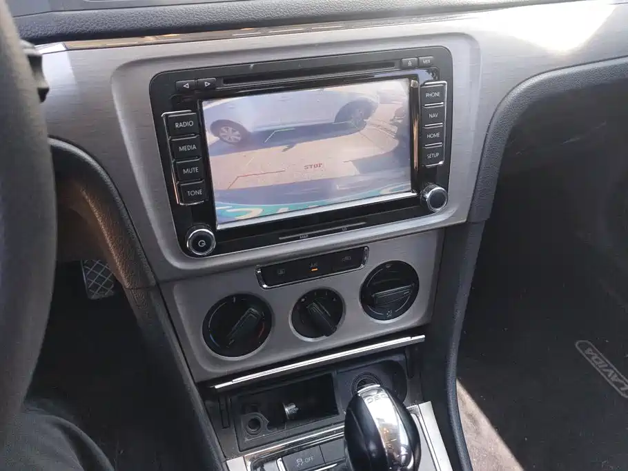 Volkswagen Lavida — миниатюра 13