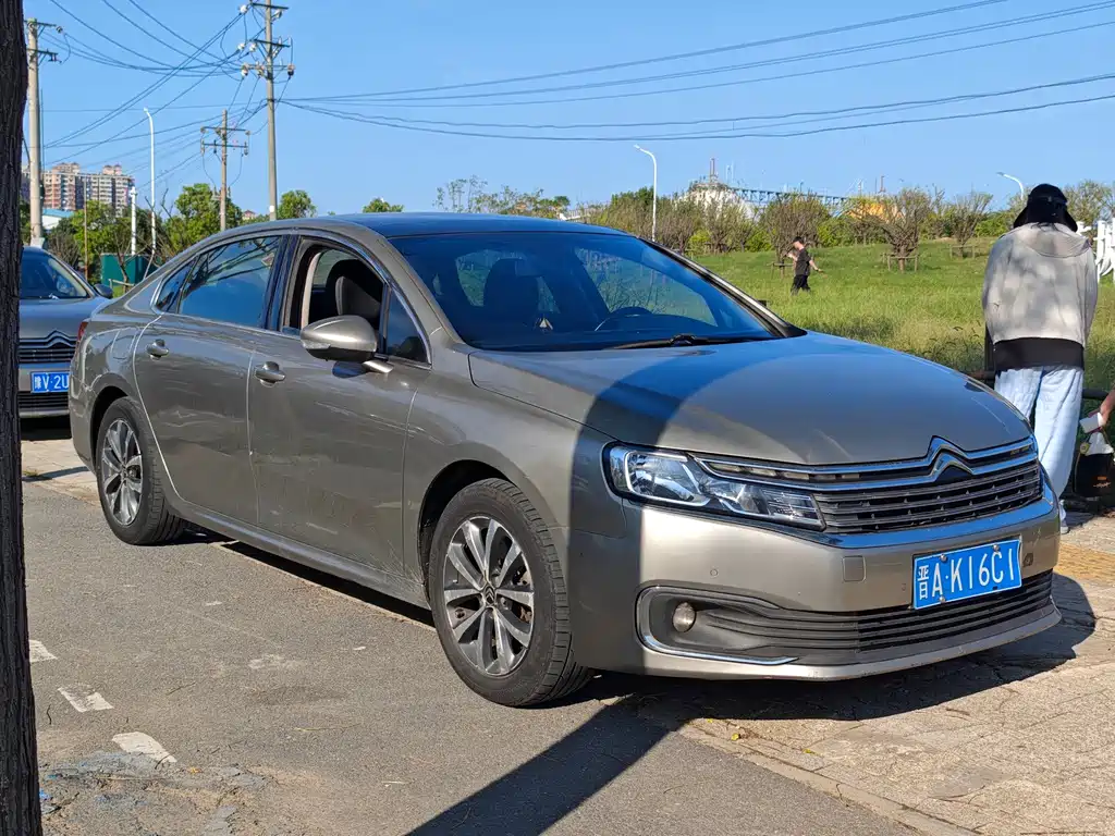 Citroen C6 — миниатюра 3
