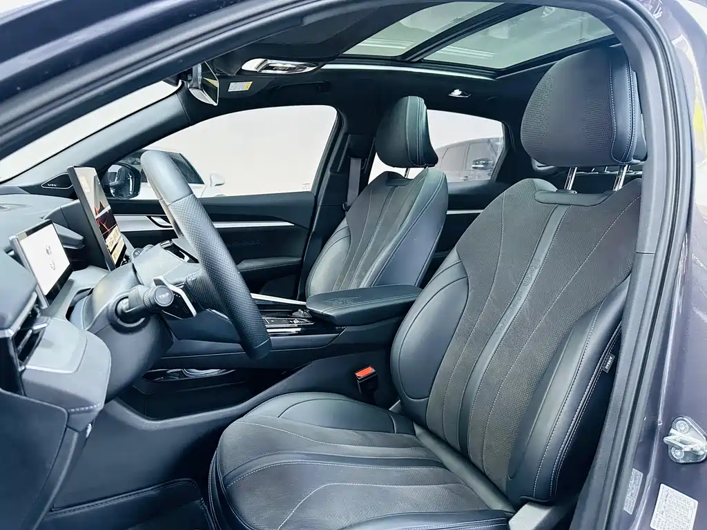 GEELY AUTOMOBILE XINGRUI