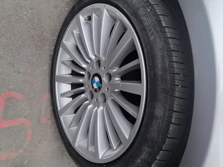 BMW 3 Series — миниатюра 6
