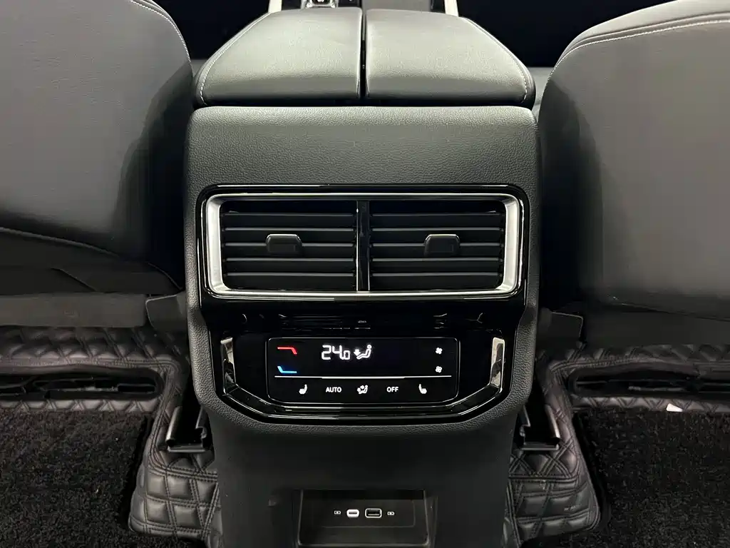 Volkswagen Teramont — миниатюра 17