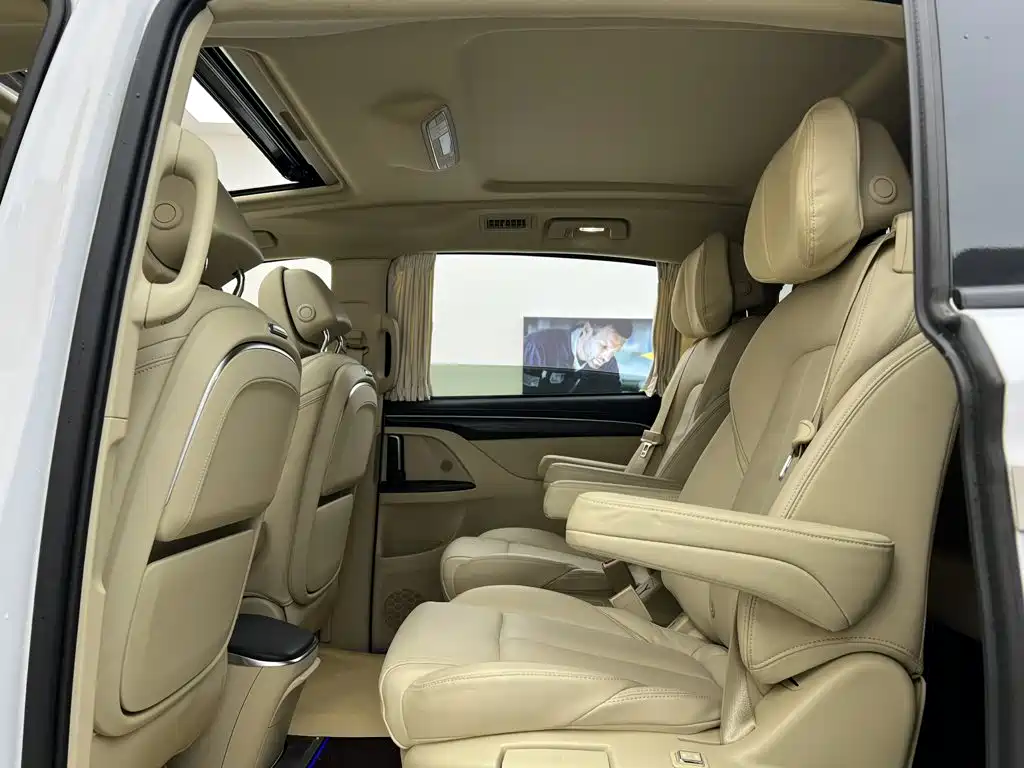 Buick GL8 — миниатюра 26