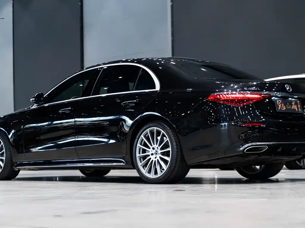 MERCEDES-BENZ S CLASS