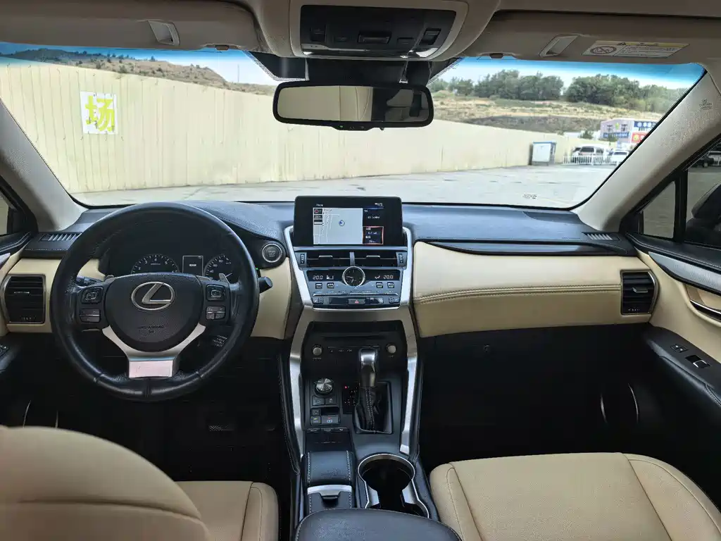 Lexus NX — миниатюра 5