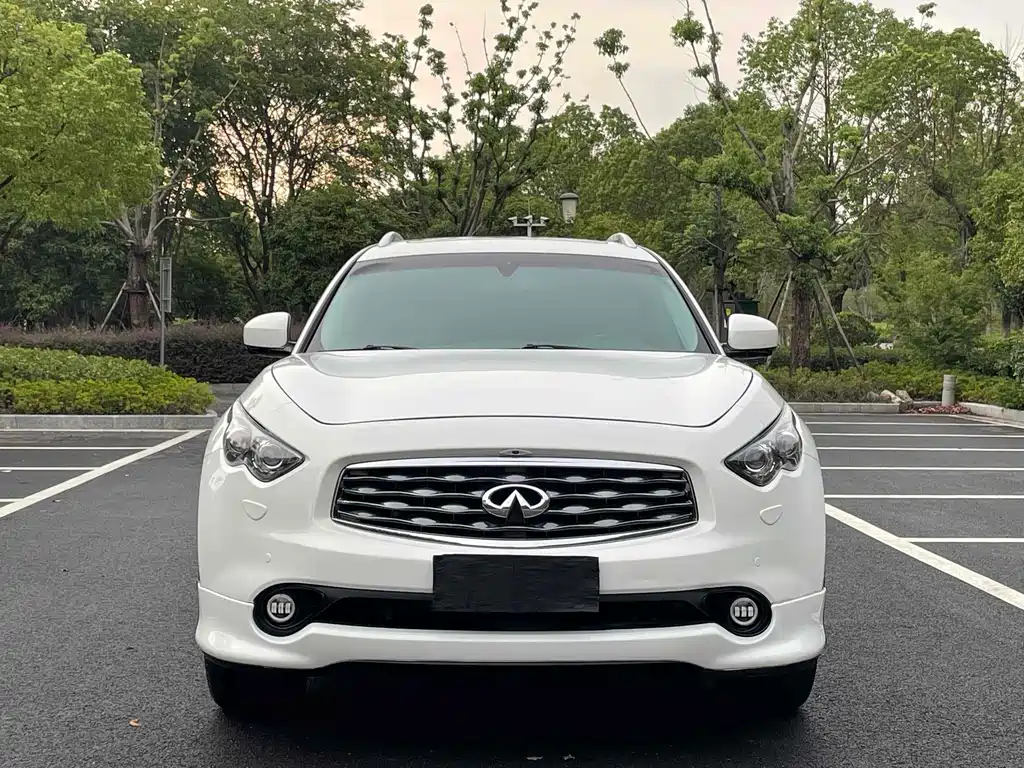 Infiniti FX 2011 FX35 Standard