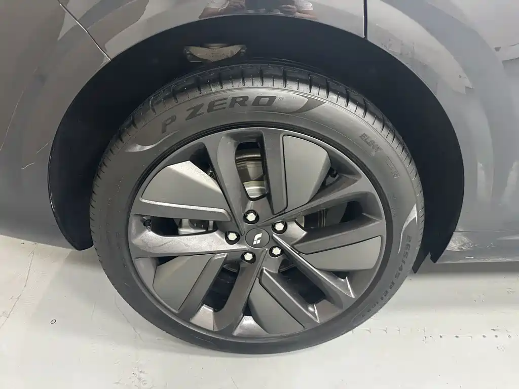 Li Auto Li L6 — миниатюра 18
