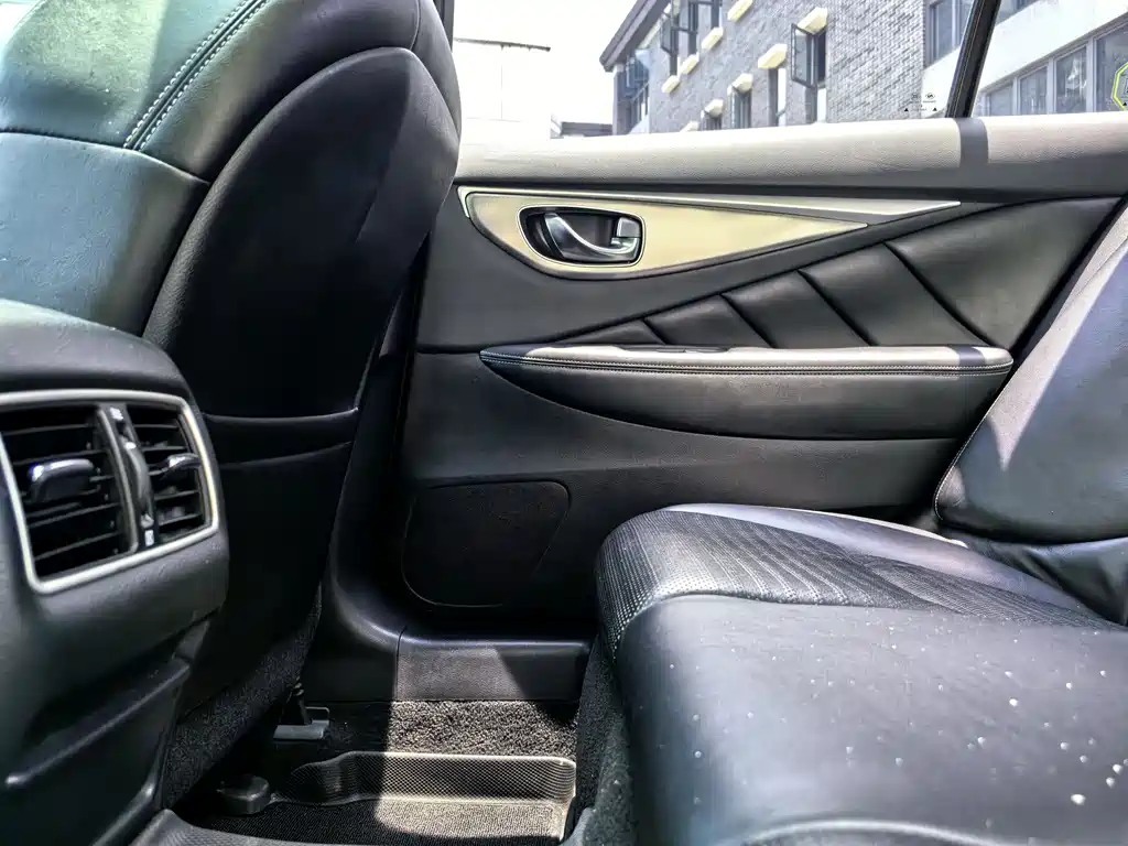 Infiniti Q50L 2.0T Elite Sport Edition China VI, фото 28