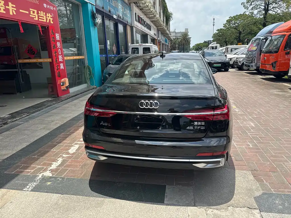 Audi A6L 2026 45 TFSI
