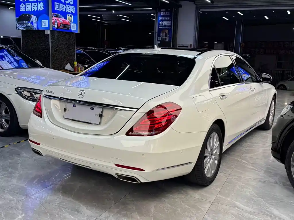 Mercedes-Benz S-Class — миниатюра 13