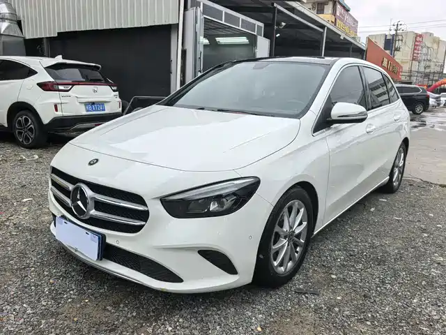MERCEDES-BENZ B CLASS