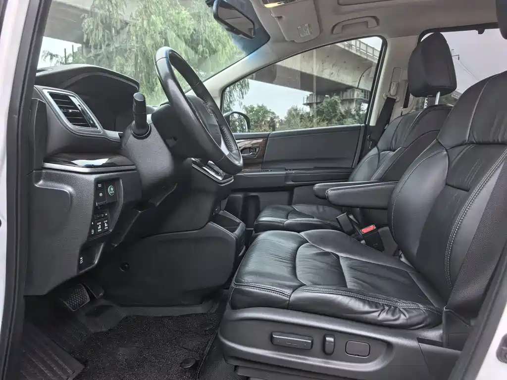 Honda Odyssey — миниатюра 4