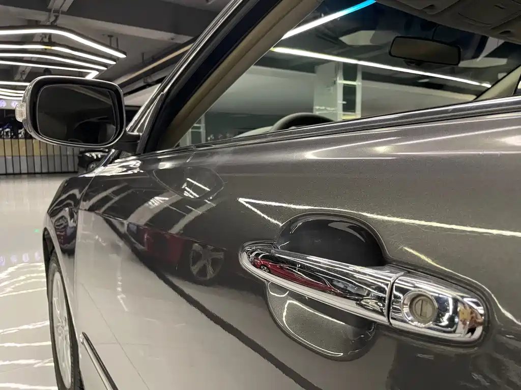 Toyota Camry — миниатюра 36