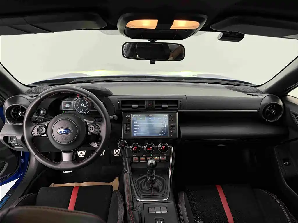 Subaru BRZ — миниатюра 17