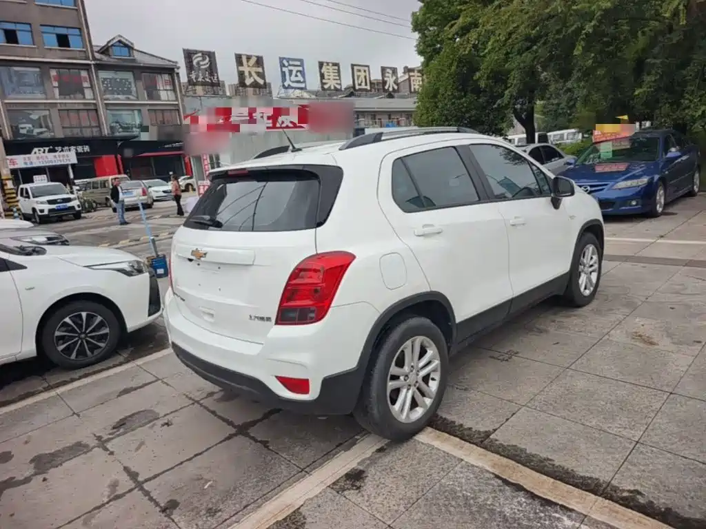 Chevrolet Trax — миниатюра 7