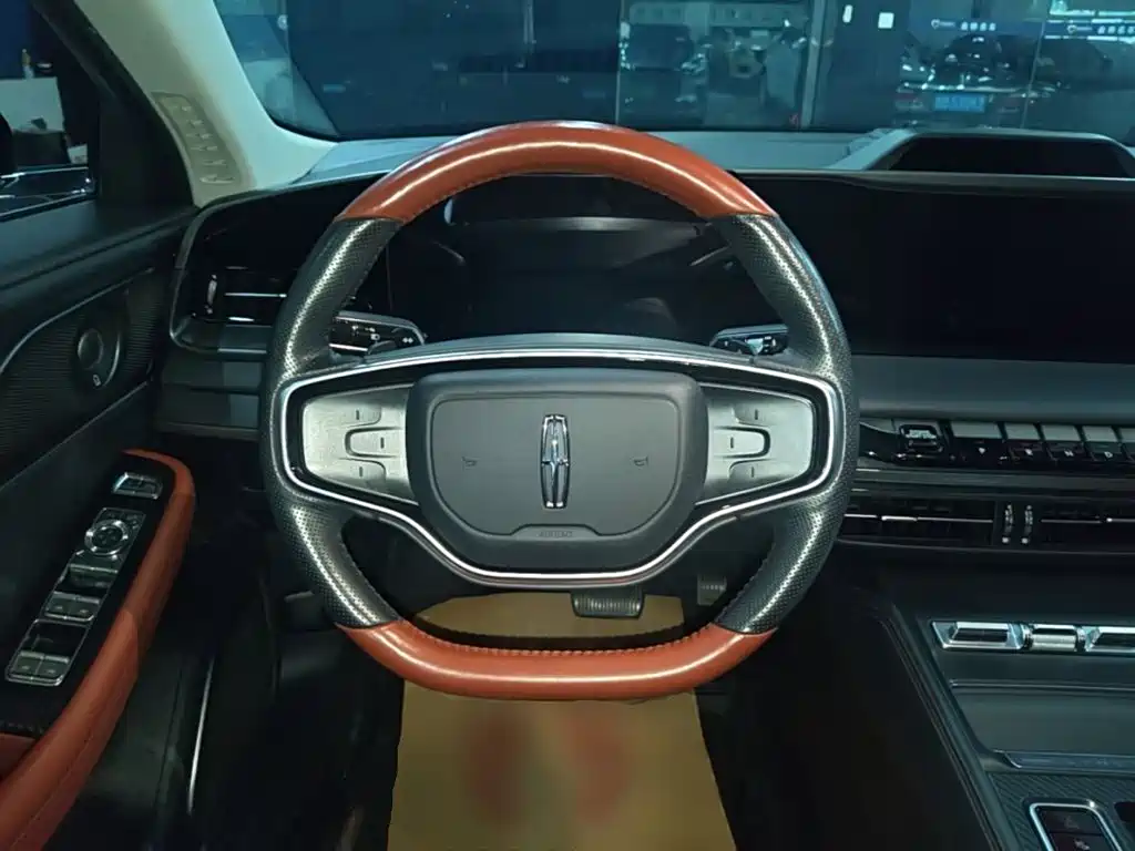 Lincoln Z — миниатюра 11