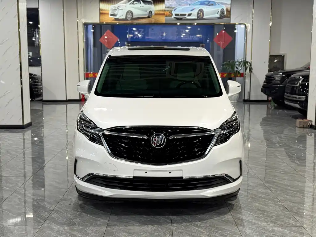 Buick GL8 — миниатюра 2