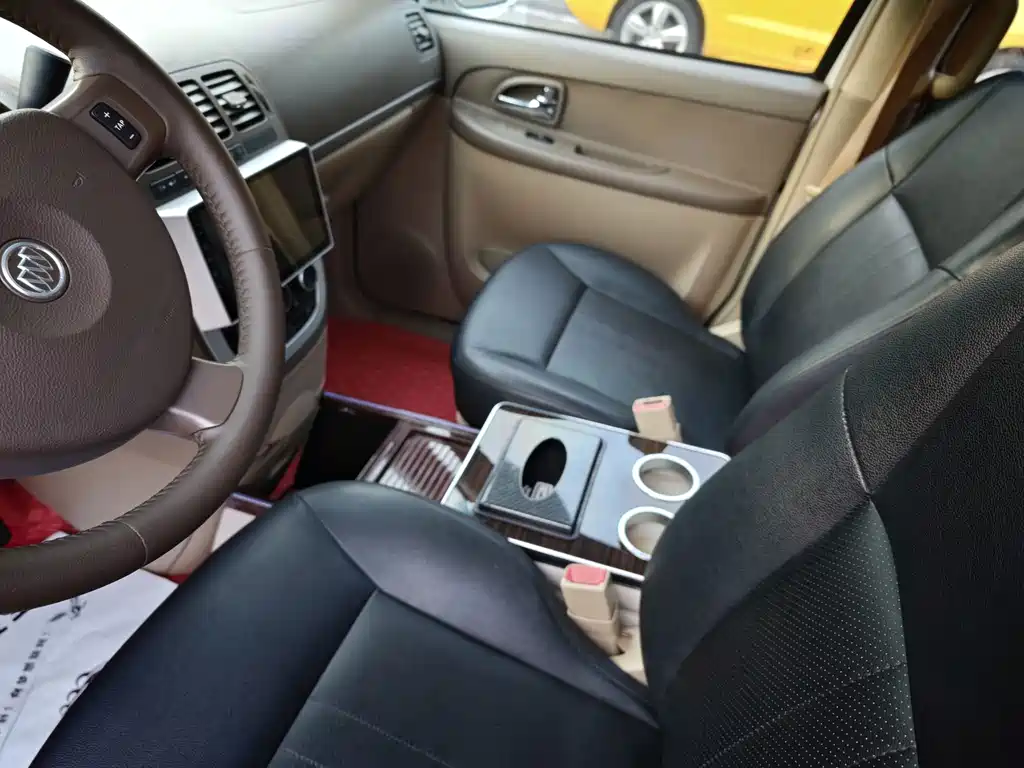 Buick GL8 — миниатюра 20