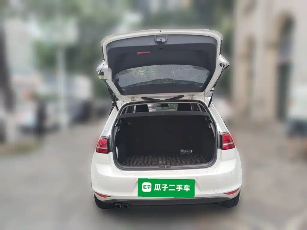 Volkswagen Golf — миниатюра 10