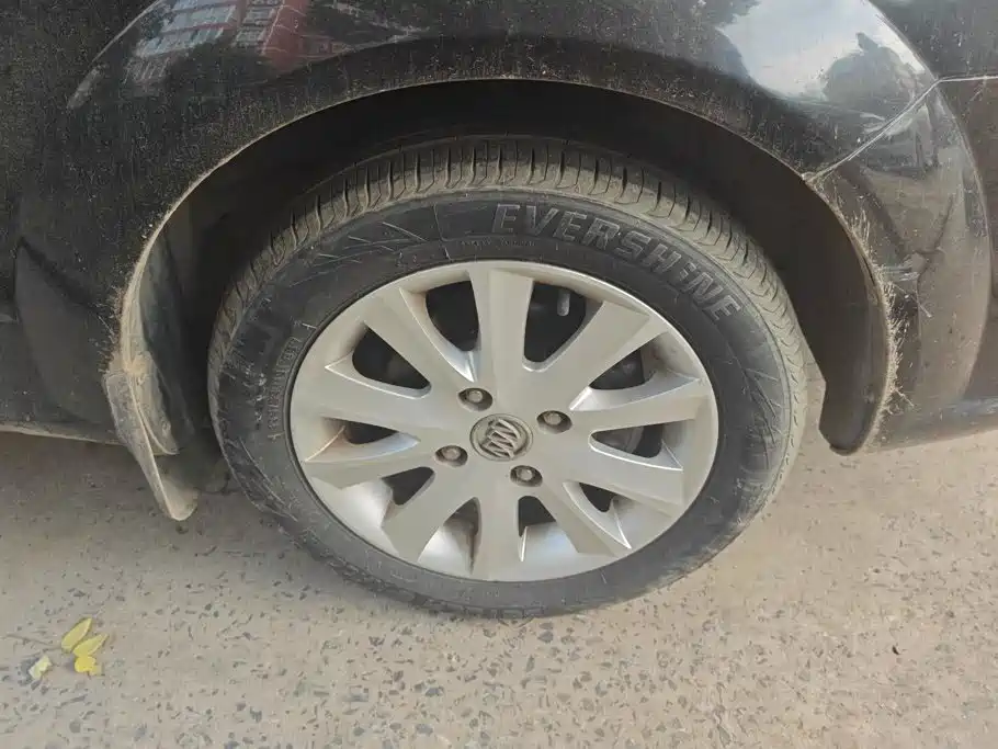 Buick Excelle — миниатюра 6