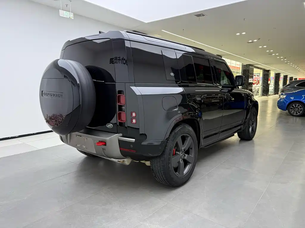 Land Rover Land Rover Defender 2023 110 3.0T P400 X-DYNAMIC HSE