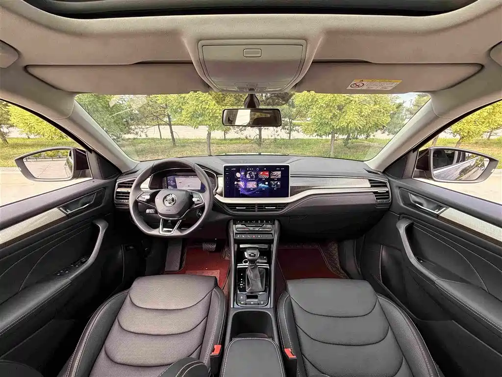 Skoda Kodiaq 2023 Черный из Китая, фото 3
