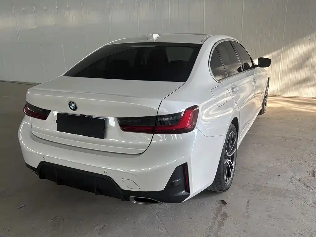 BMW 3 Series — миниатюра 6