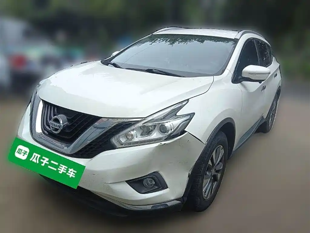 NISSAN LOULAN