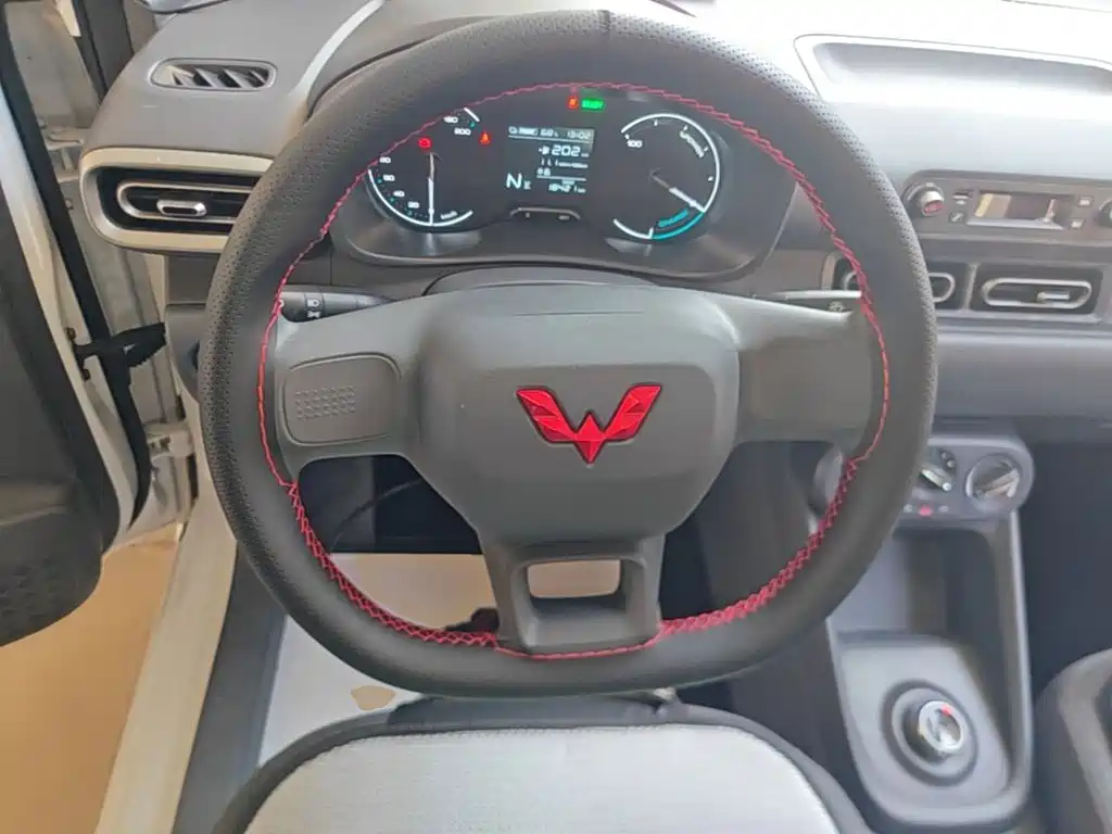 Wuling Hongguang EV — миниатюра 11