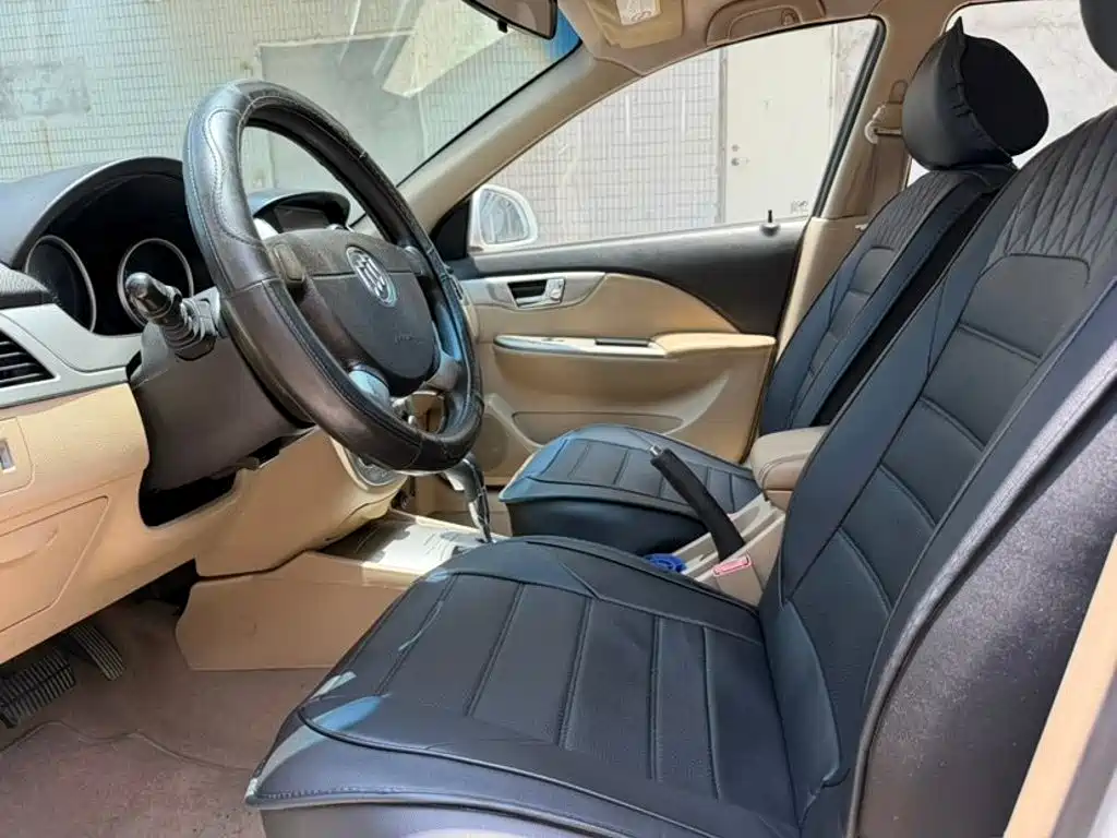 Buick Excelle — миниатюра 6