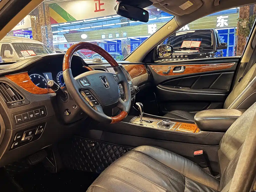 Hyundai Equus — миниатюра 22