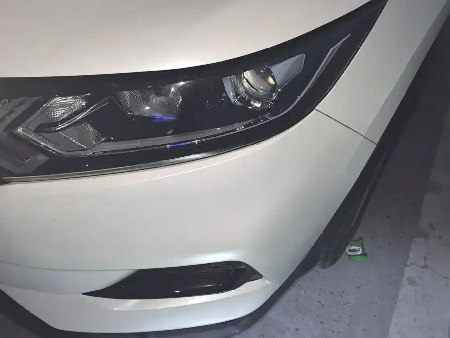 Nissan Qashqai — миниатюра 5