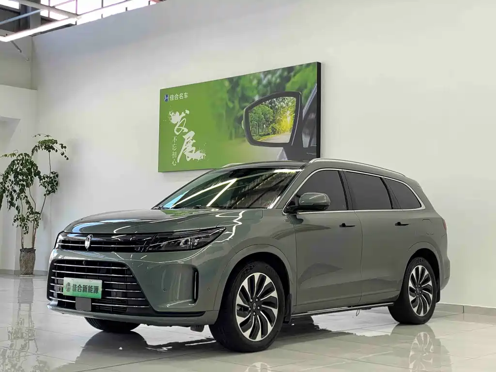 AITO Wenjie AITO M7