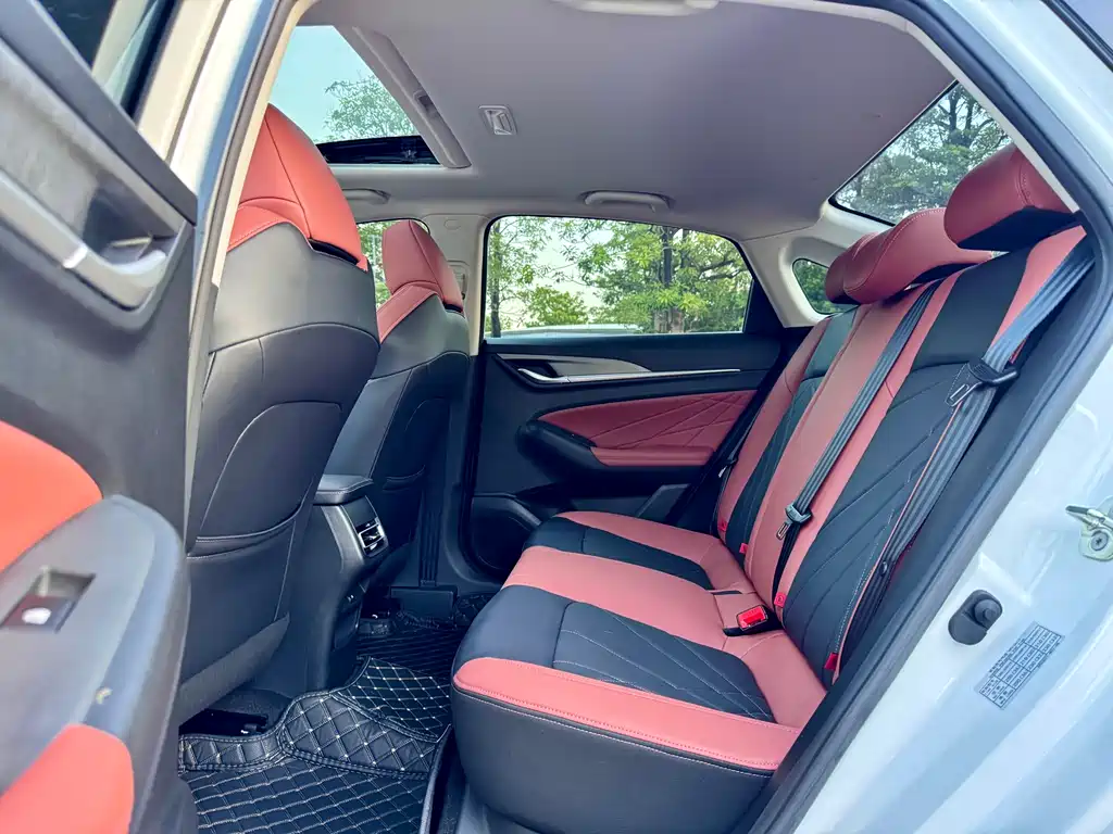 Changan Eado 2023 Enjoy PLUS NE 1.4T GDI DCT Luxury