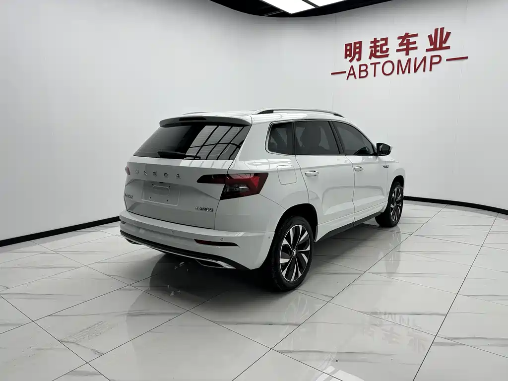 Skoda Karoq 2023 TSI280