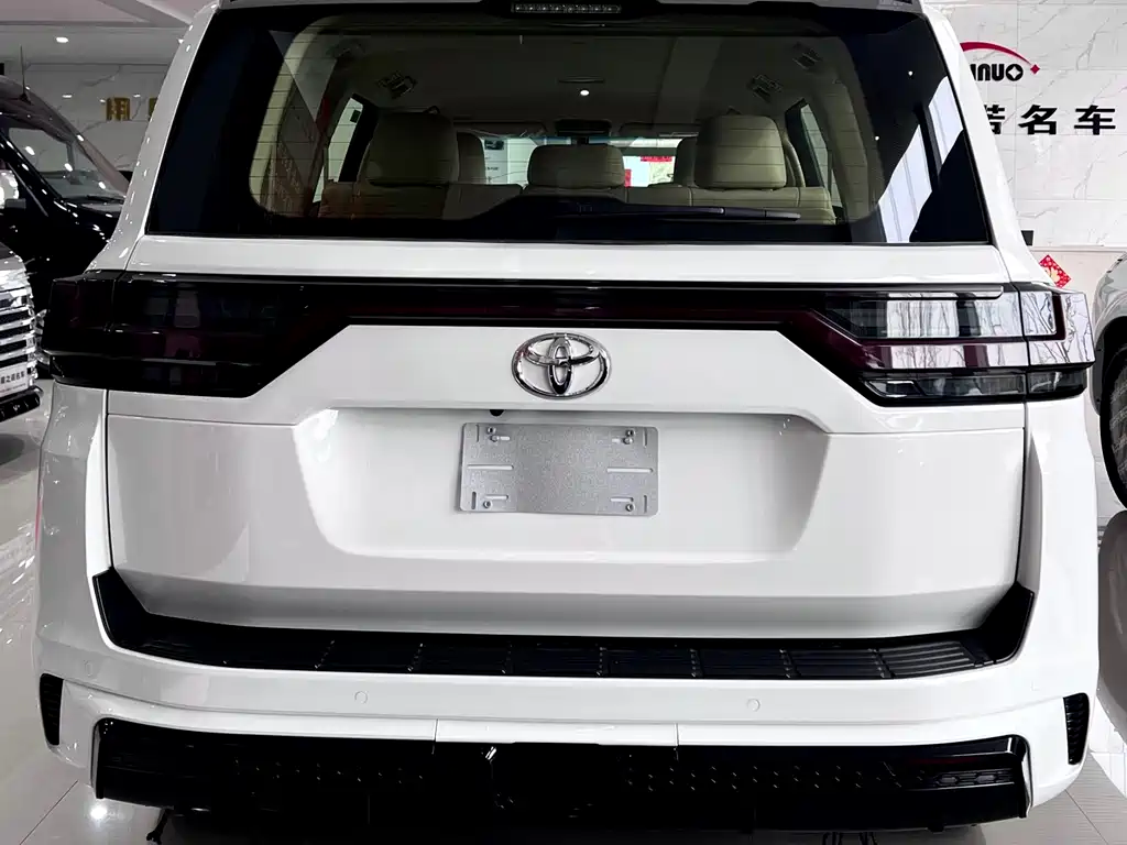 Toyota Land Cruiser 2026 4.0L AT