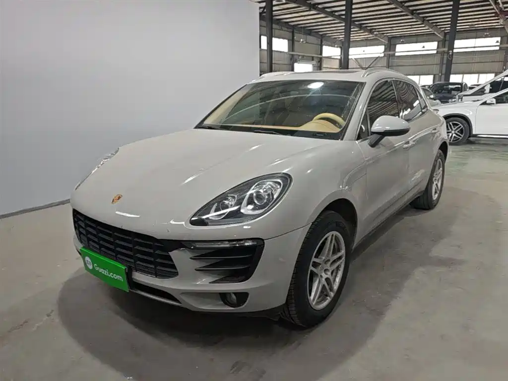 Porsche Macan 2016
