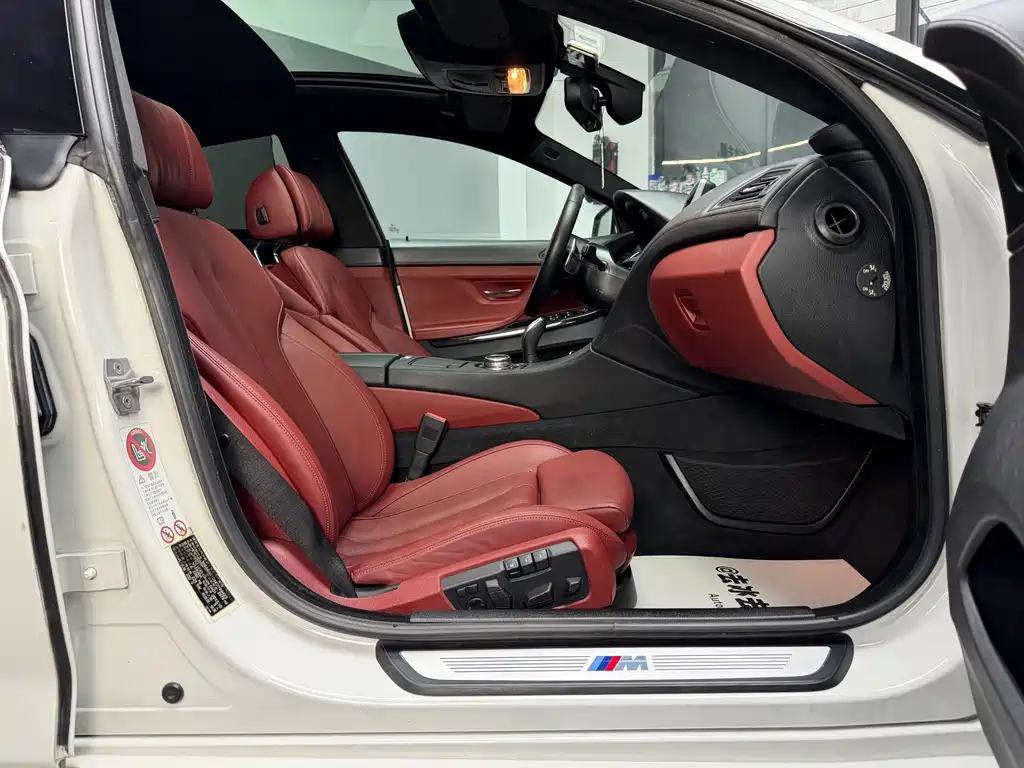 BMW 6 Series — миниатюра 8