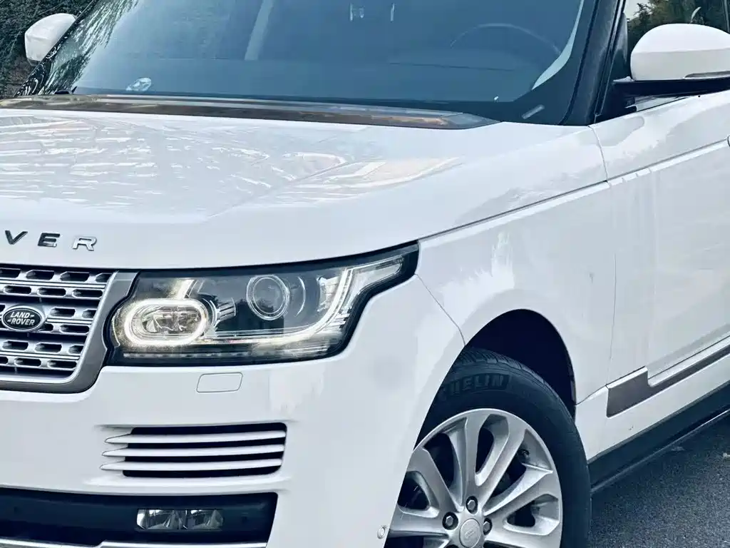 Land Rover Range Rover — миниатюра 5